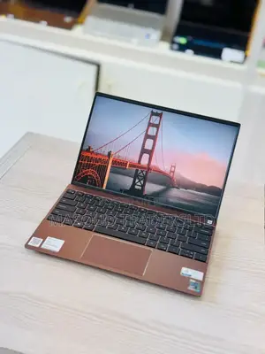 New Laptop Dell Inspiron 13 5368 16GB Intel Core I7 SSD 512GB