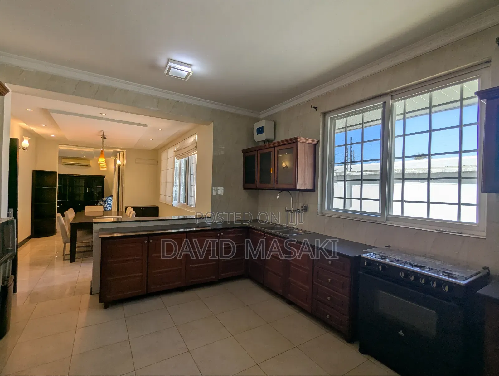 Furnished 4bdrm Villa in Villas, Oyster Bay for rent
