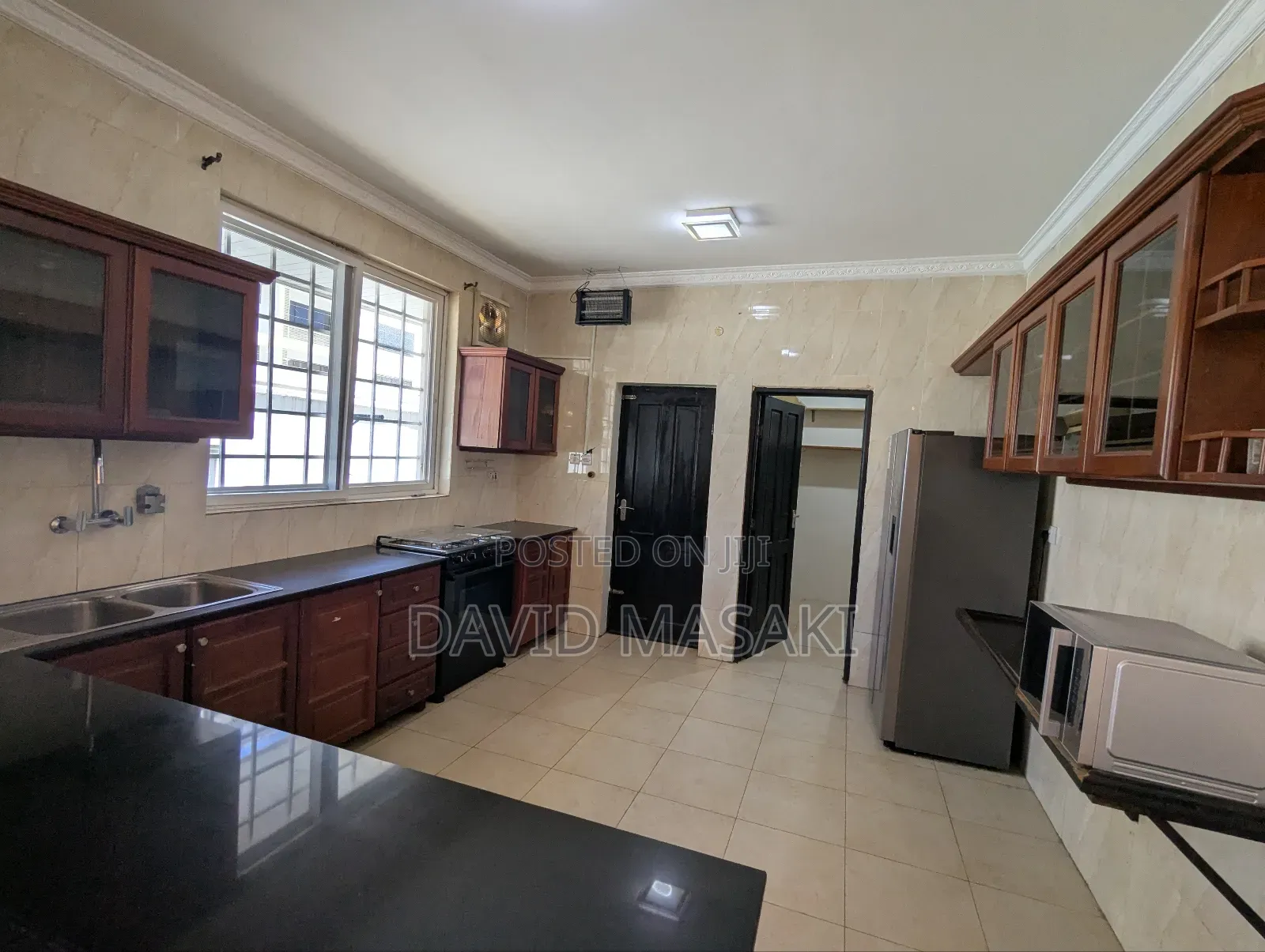 Furnished 4bdrm Villa in Villas, Oyster Bay for rent