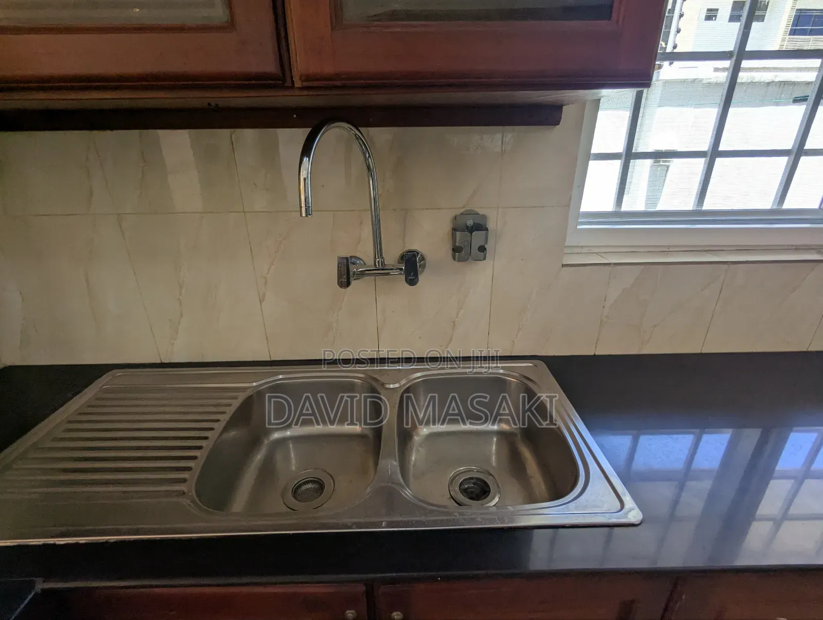 Furnished 4bdrm Villa in Villas, Oyster Bay for rent