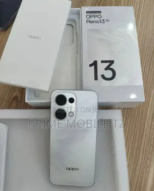 New Oppo Reno13 Pro 12 GB White