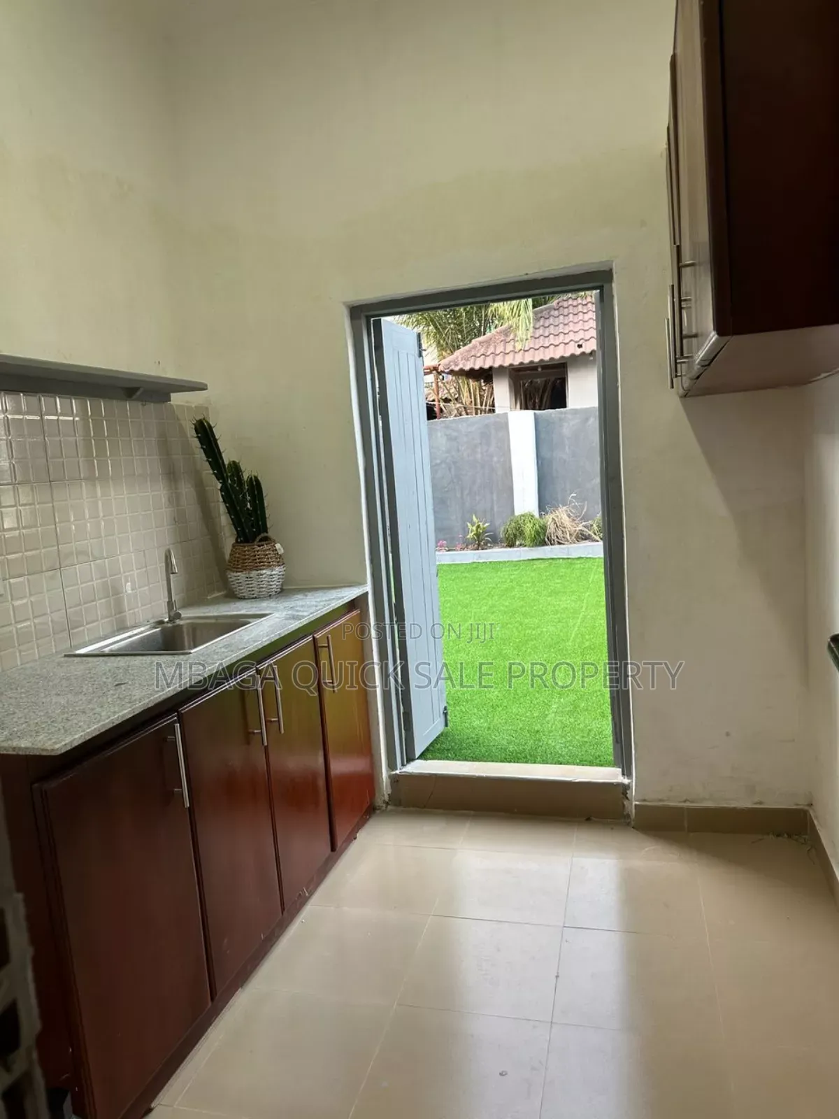 3bdrm House in Msasani American for rent
