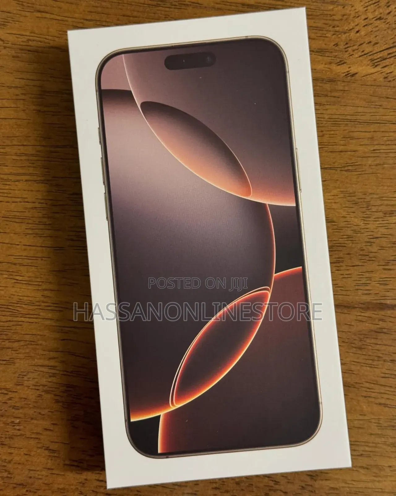 New Apple iPhone 16 Pro Max 256 GB Gold