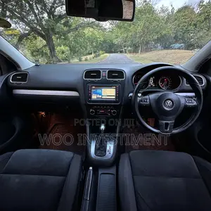 Volkswagen Golf 2012 Black