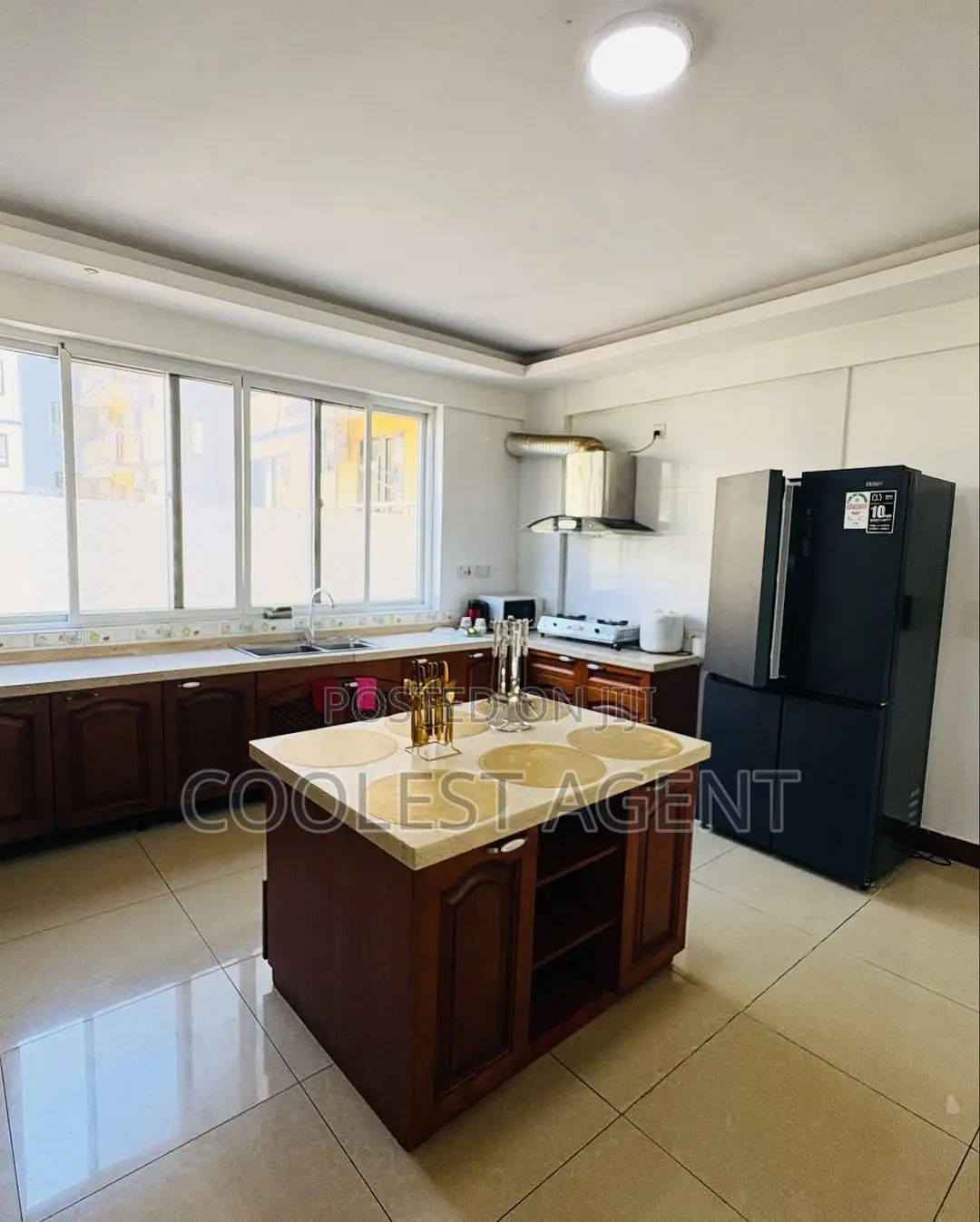 Furnished 4bdrm Apartment in Msasani Beach, Kinondoni for rent
