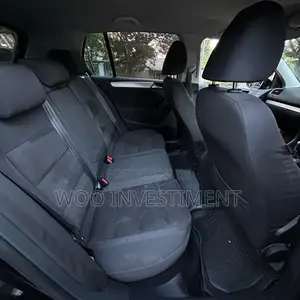 Volkswagen Golf 2012 Black