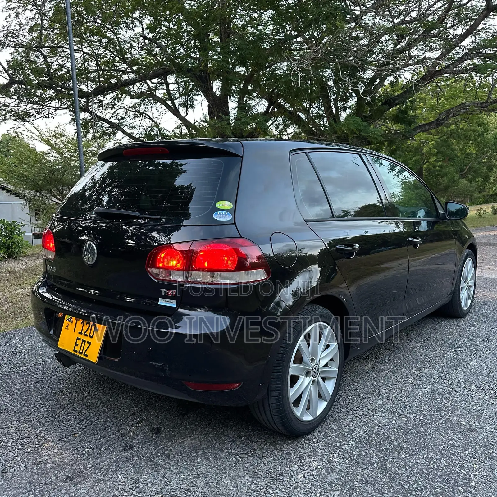 Volkswagen Golf 2012 Black