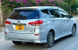 Toyota Wish 2009 Silver