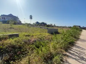 Kiwanja Kinauzwa Kigamboni Geza