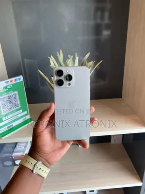 New Apple iPhone 15 Pro 256 GB