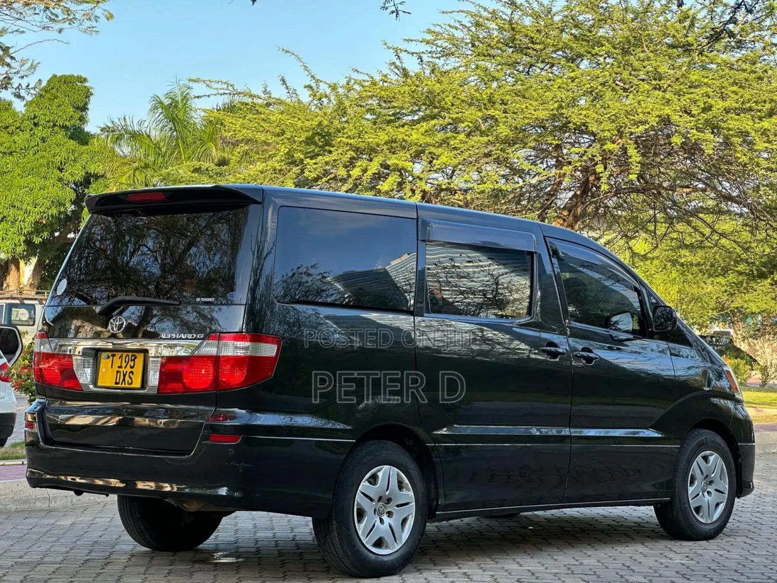 Toyota Harrier 2004 Black