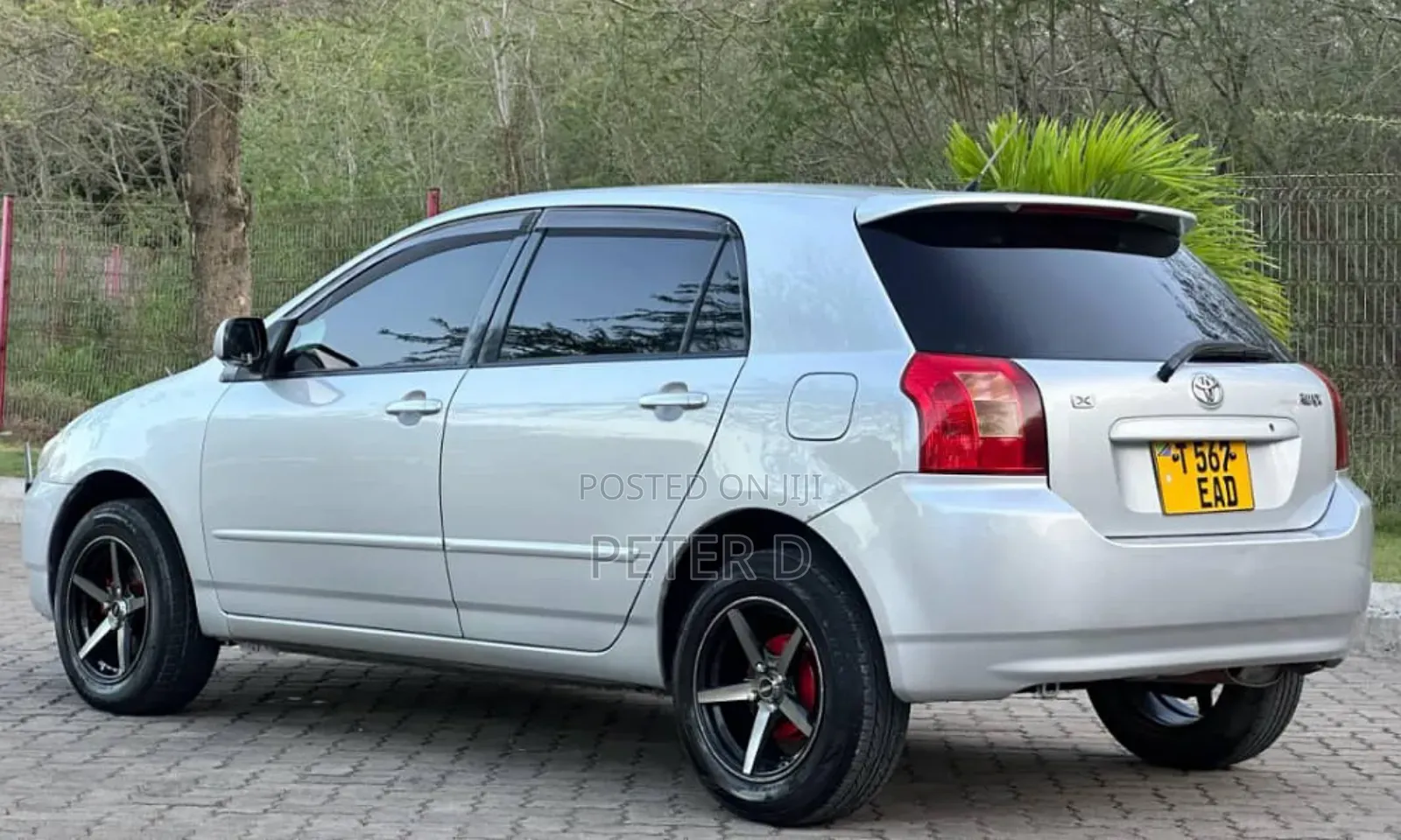 Toyota Corolla RunX 2002 Silver