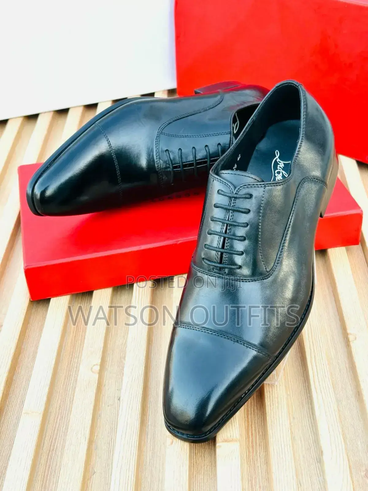 Christian Louboutin Classic Moka