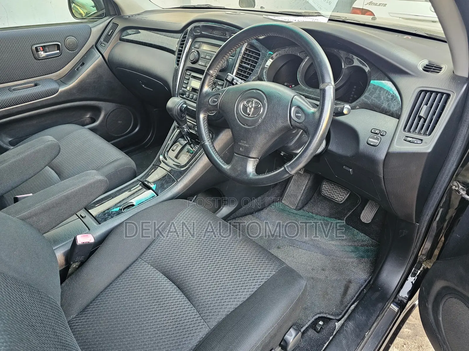 Toyota Kluger 2003 Black