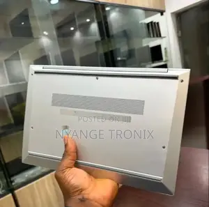 New Laptop HP EliteBook 830 G8 32GB Intel Core I7 SSD 1T