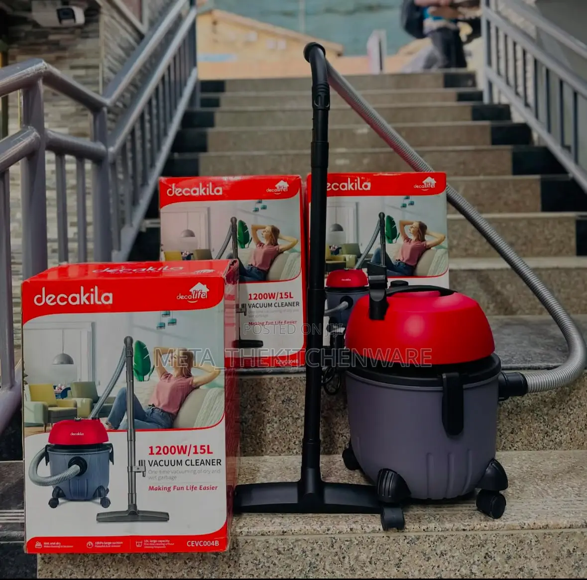 Decakila Vacuum Cleaner 15l (Wet Dry Garbage)1200w