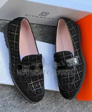Moka Classic Za Givenchy