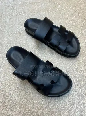 Sandals Piga Sim Au Whatsapp