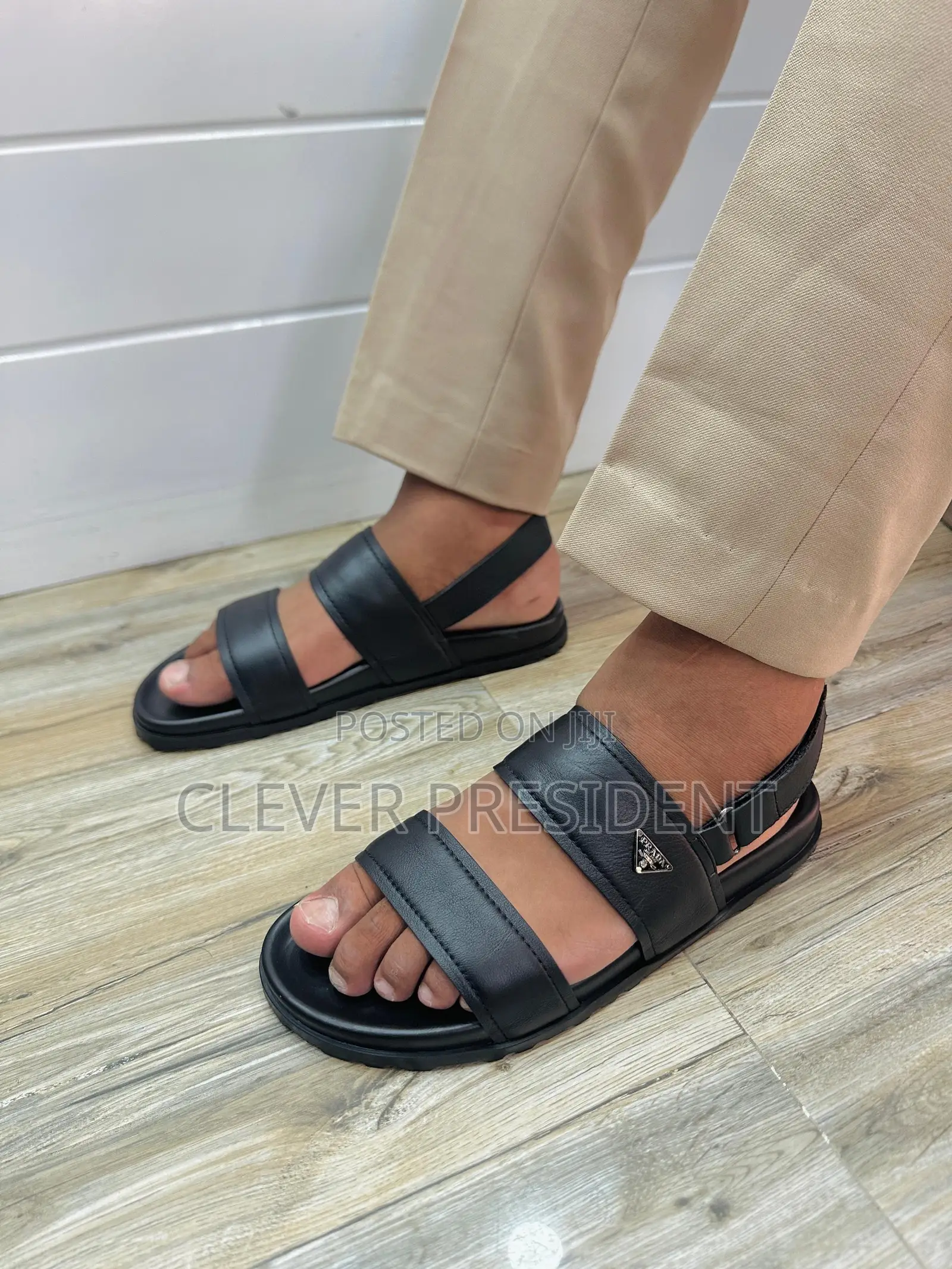 Sandals Piga Sim Au Whatsapp