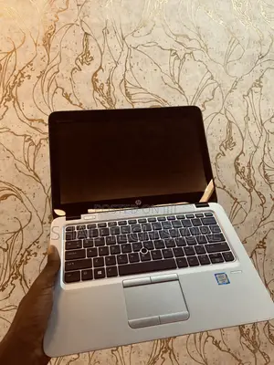 Laptop HP EliteBook 820 G3 8GB Intel Core I7 SSD 256GB