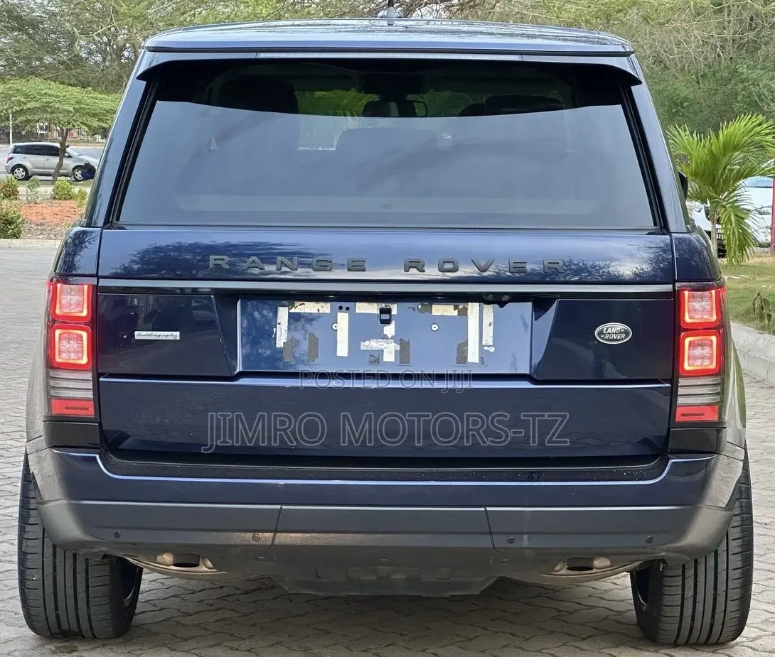 Land Rover Range Rover Vogue 2015 Blue