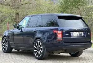 Land Rover Range Rover Vogue 2015 Blue