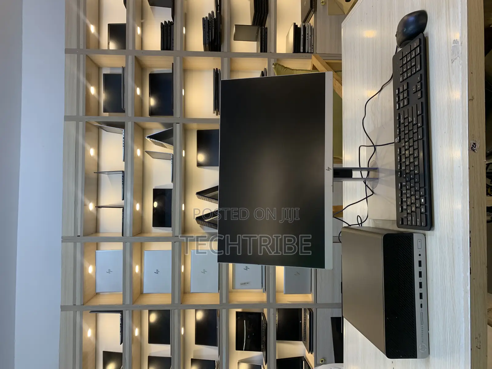 Desktop Computer HP EliteDesk 705 G3 8GB AMD Ryzen 7 HDD 500GB