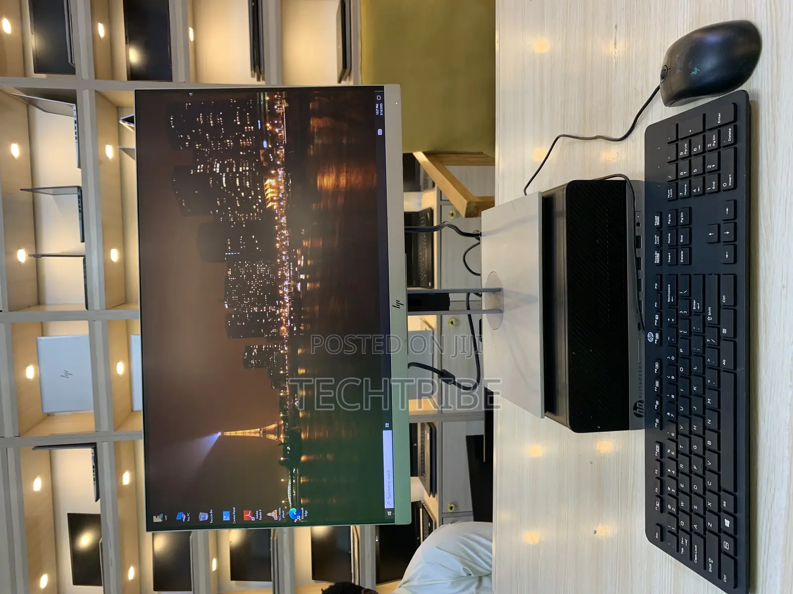 Desktop Computer HP EliteDesk 705 G3 8GB AMD Ryzen 7 HDD 500GB