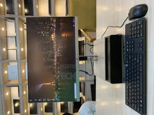 Desktop Computer HP EliteDesk 705 G3 8GB AMD Ryzen 7 HDD 500GB