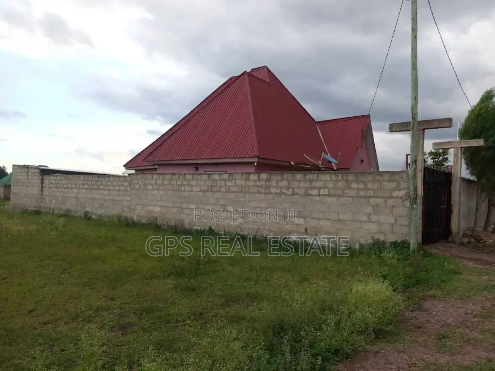 3bdrm House in Muriet, Arusha for sale