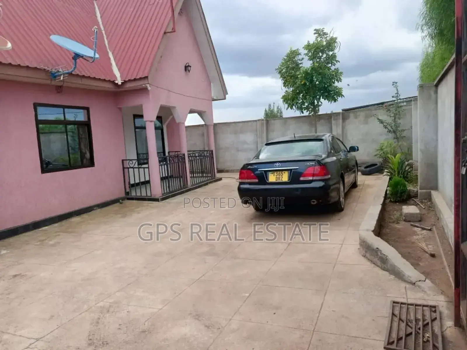 3bdrm House in Muriet, Arusha for sale
