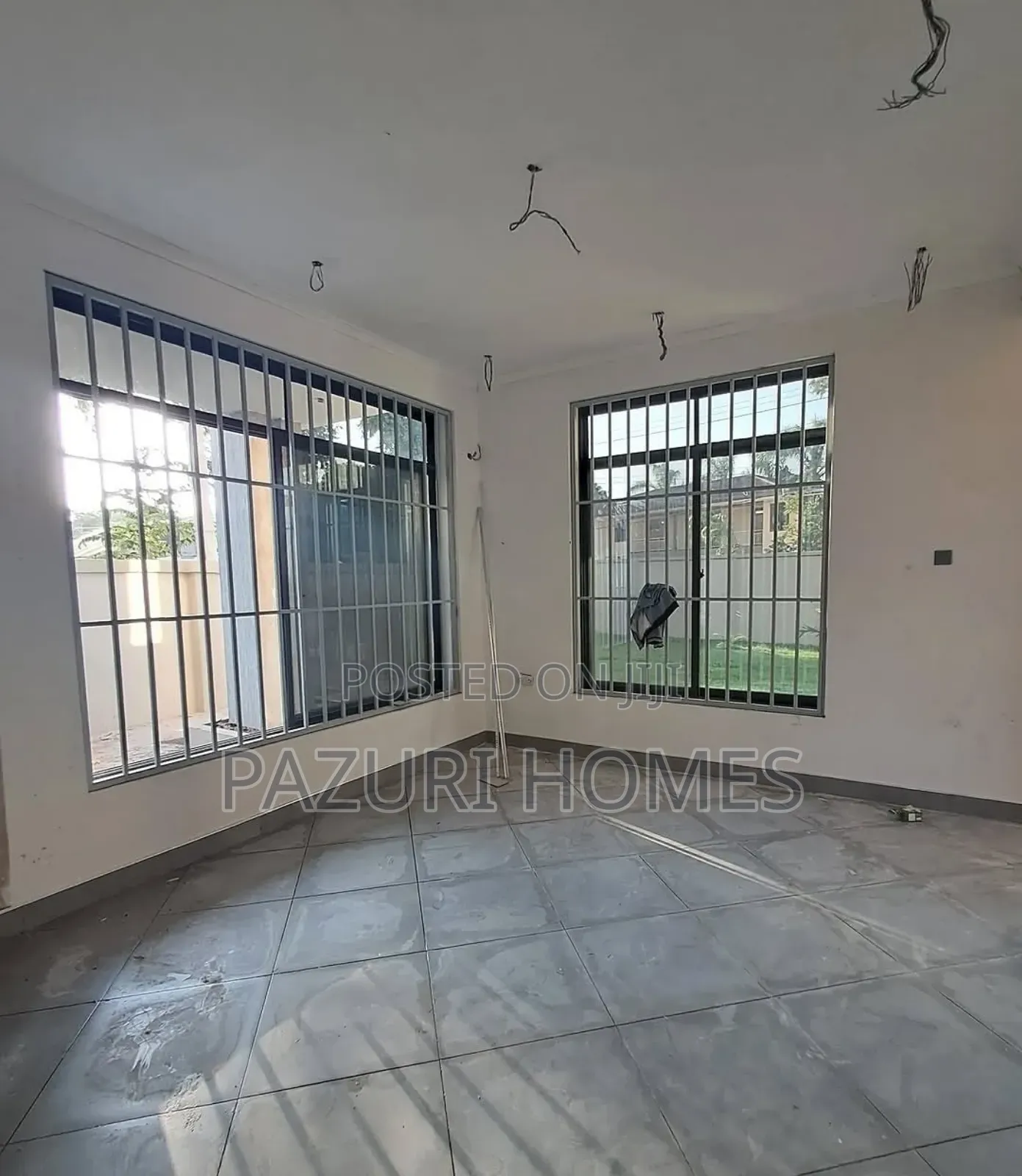 4bdrm Bungalow in Oysterbay Close To for rent