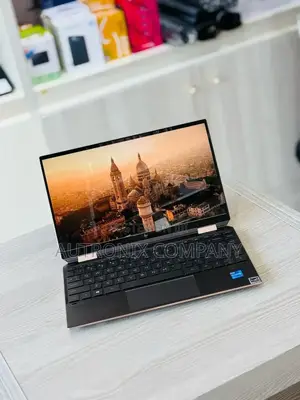 New Laptop HP Spectre X360 13 8GB Intel Core I7 SSD 1T
