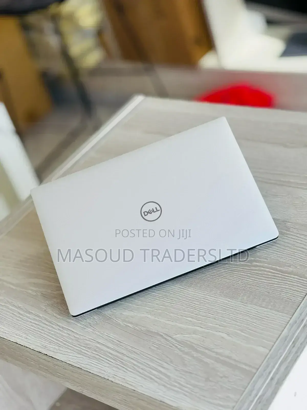 New Laptop Dell XPS 13 7390 8GB Intel Core I7 SSD 256GB