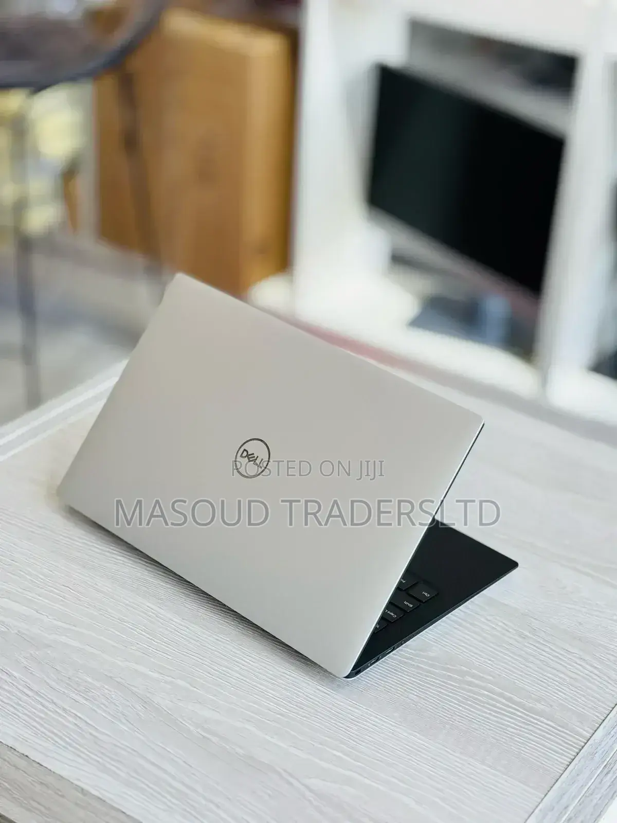 New Laptop Dell XPS 13 7390 8GB Intel Core I7 SSD 256GB