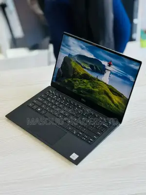 New Laptop Dell XPS 13 7390 8GB Intel Core I7 SSD 256GB