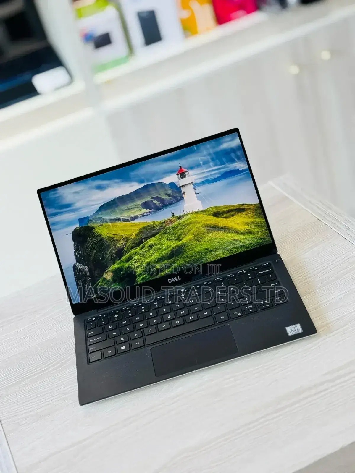 New Laptop Dell XPS 13 7390 8GB Intel Core I7 SSD 256GB
