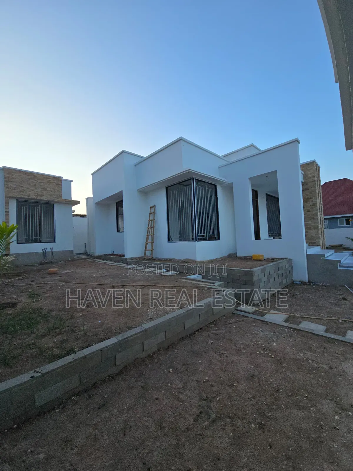3bdrm House in Goba for sale