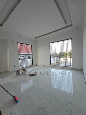 3bdrm House in Goba for sale