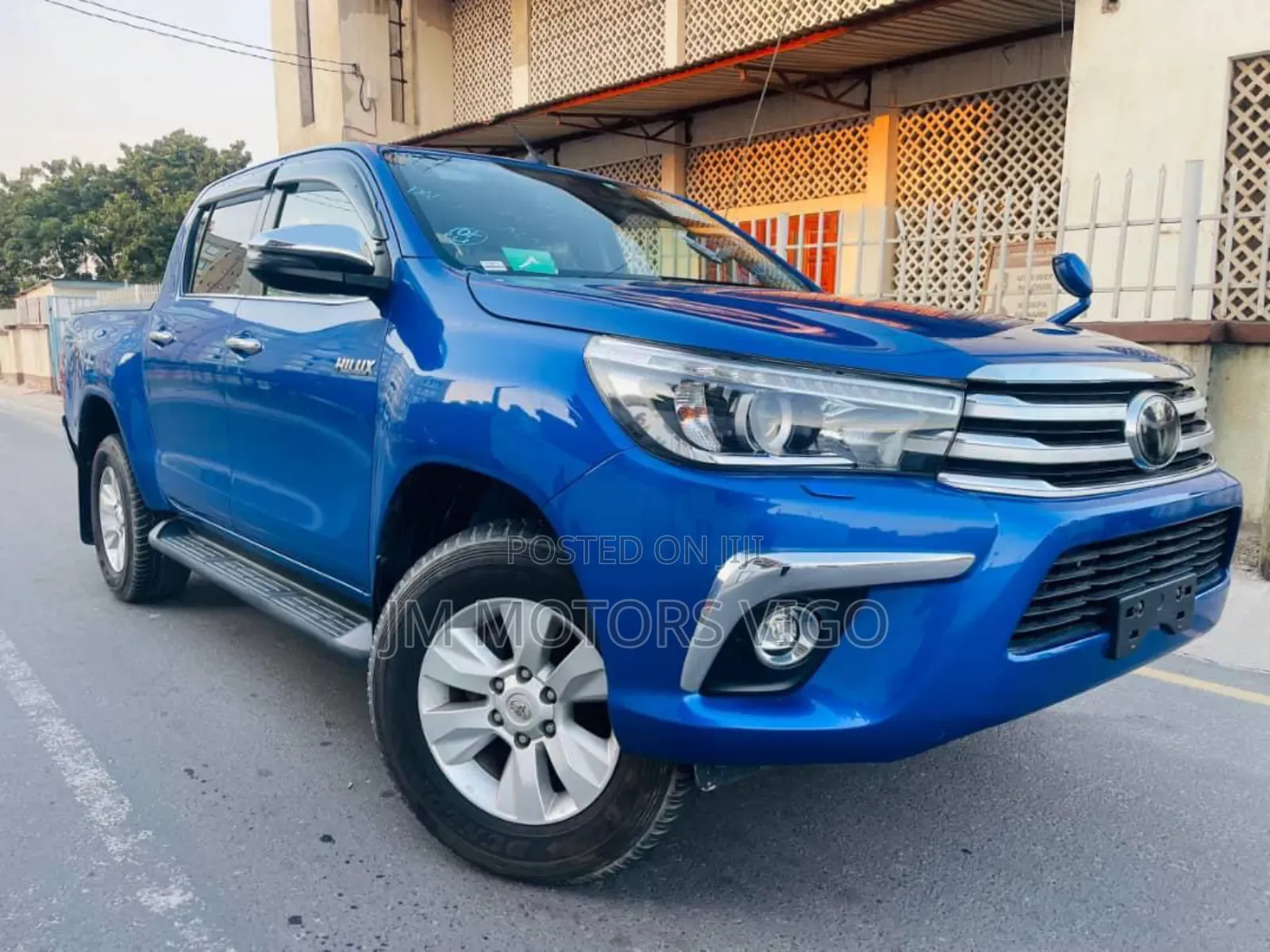 Toyota Hilux 2018 Blue