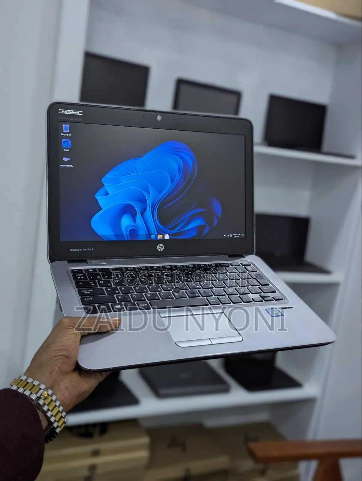 New Laptop HP EliteBook 820 G3 8GB Intel Core I3 HDD 500GB