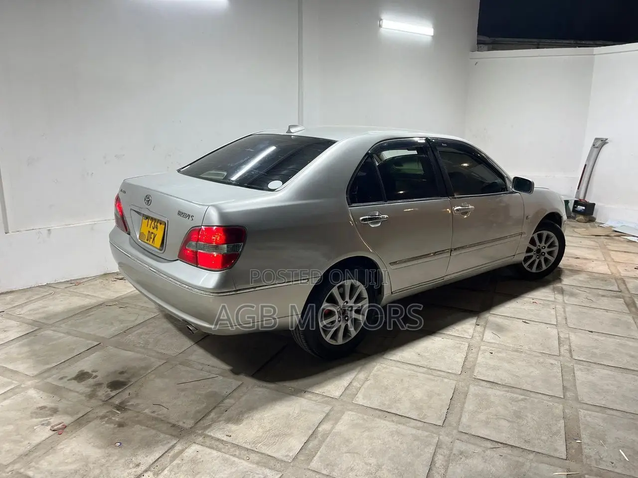 Toyota Brevis 2004 Silver