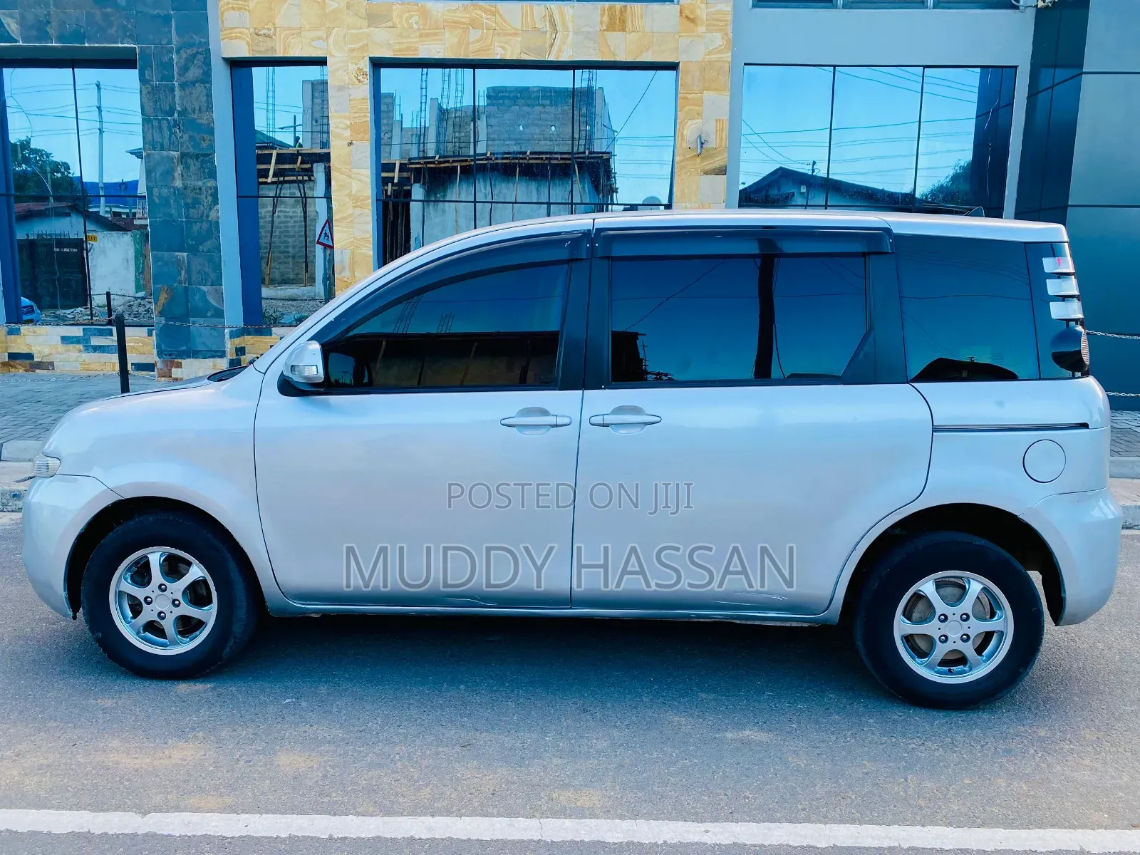Toyota Sienta 2006 Silver