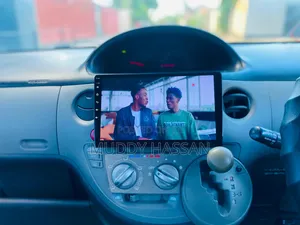 Toyota Sienta 2006 Silver