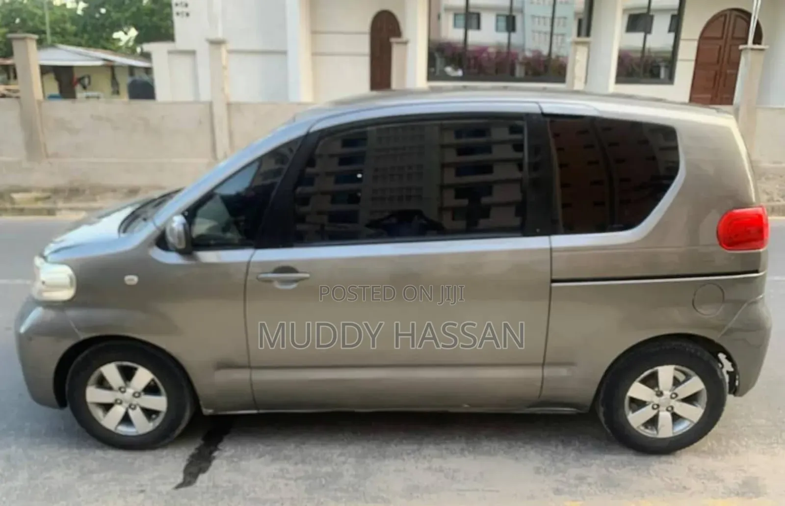 Toyota Porte 2006 Gray