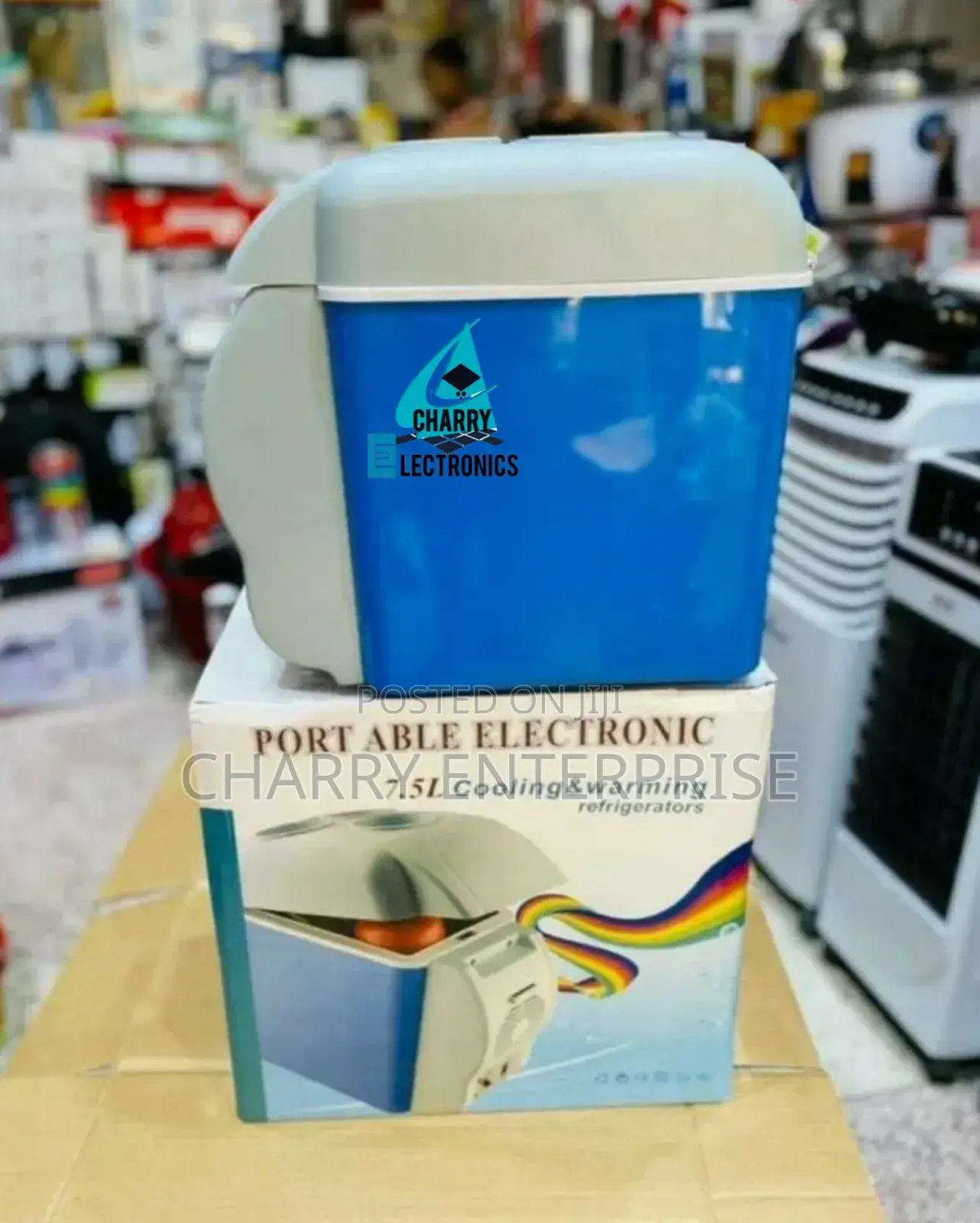 Portable Electric Car Refridgerator/ Fridge Za Magari 7.5l