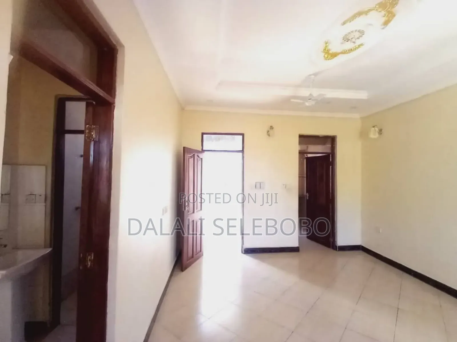6bdrm Bungalow in Mbezi Beach Goigi for sale