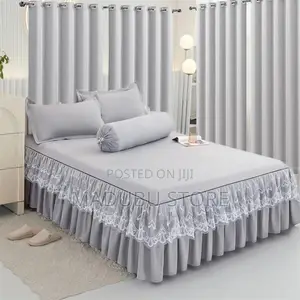 A Set of 4curtains, 1bedskirt, 4pillowcase