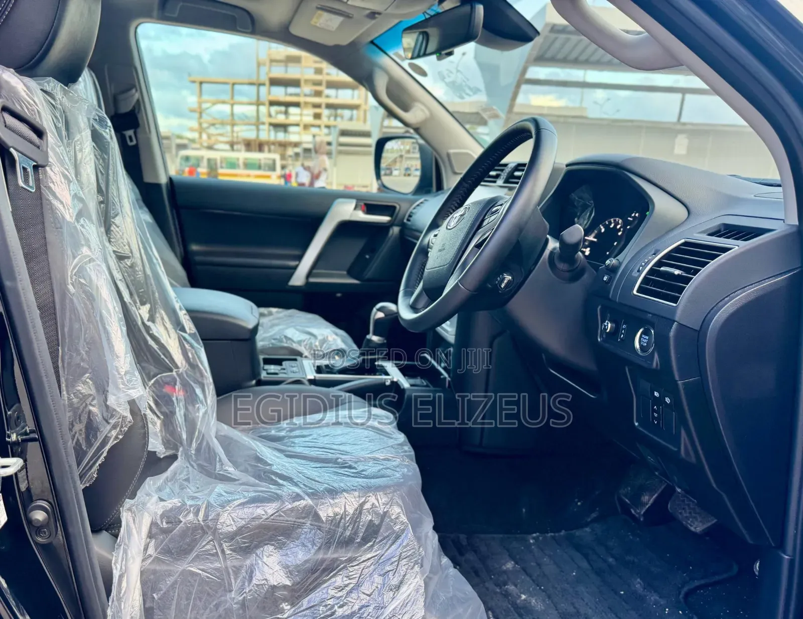 Toyota Land Cruiser Prado 2023 Black