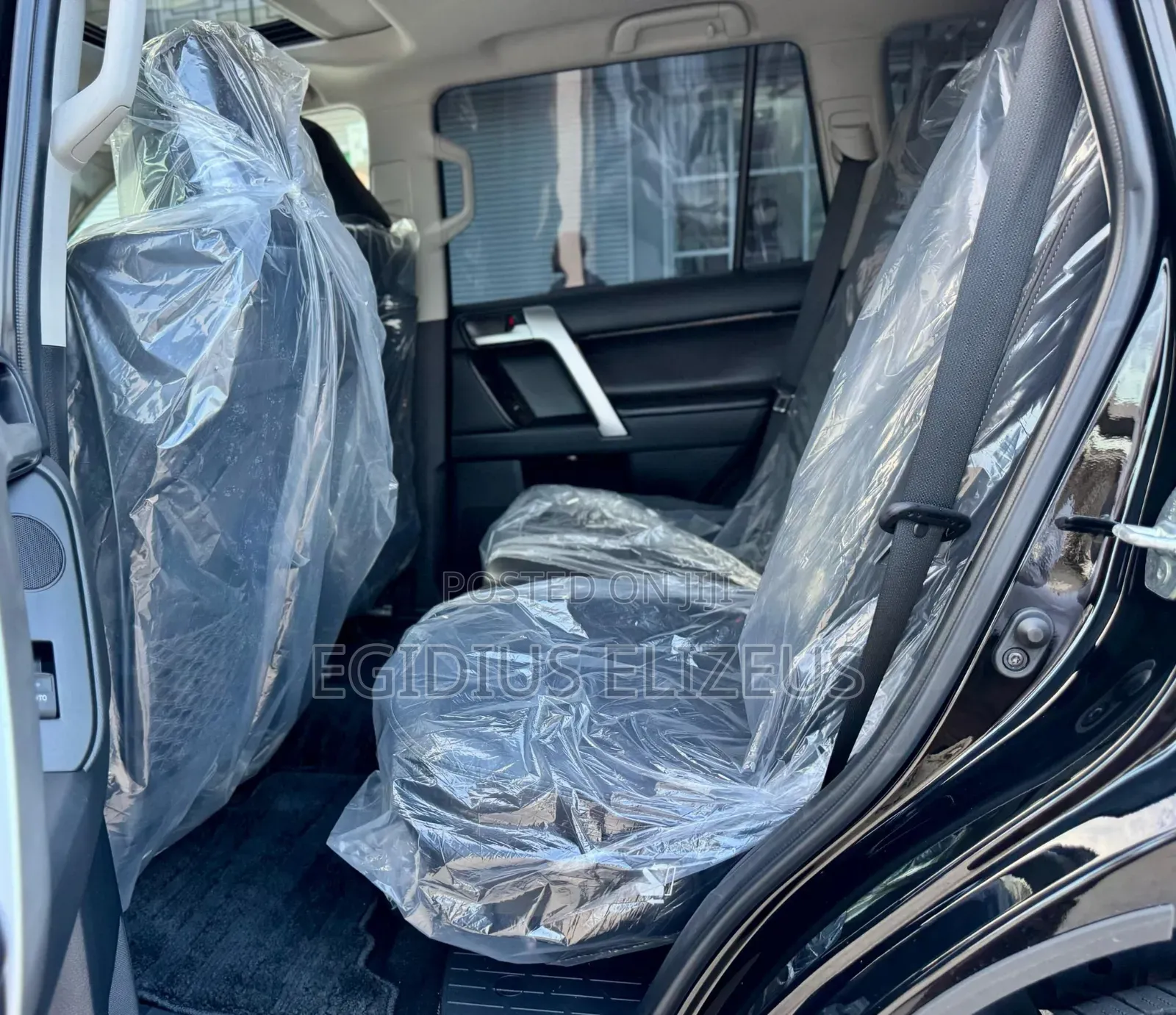 Toyota Land Cruiser Prado 2023 Black